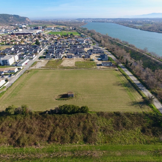  Annonces CHABEUIL : Terrain | CHARMES-SUR-RHONE (07800) | 0 m2 | 83 000 € 