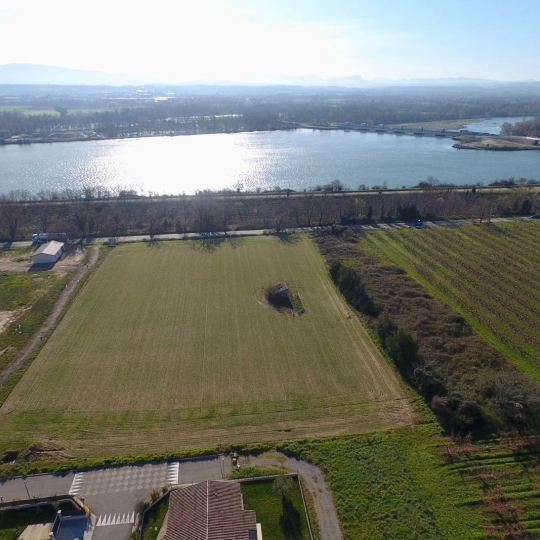  Annonces CHABEUIL : Terrain | CHARMES-SUR-RHONE (07800) | 0 m2 | 83 000 € 