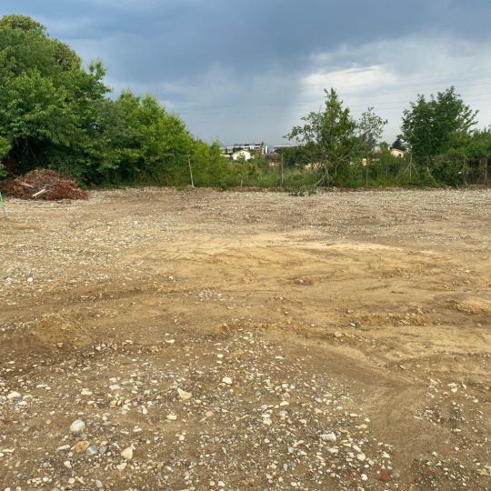  Annonces CHABEUIL : Ground | CHATUZANGE-LE-GOUBET (26300) | 0 m2 | 121 000 € 