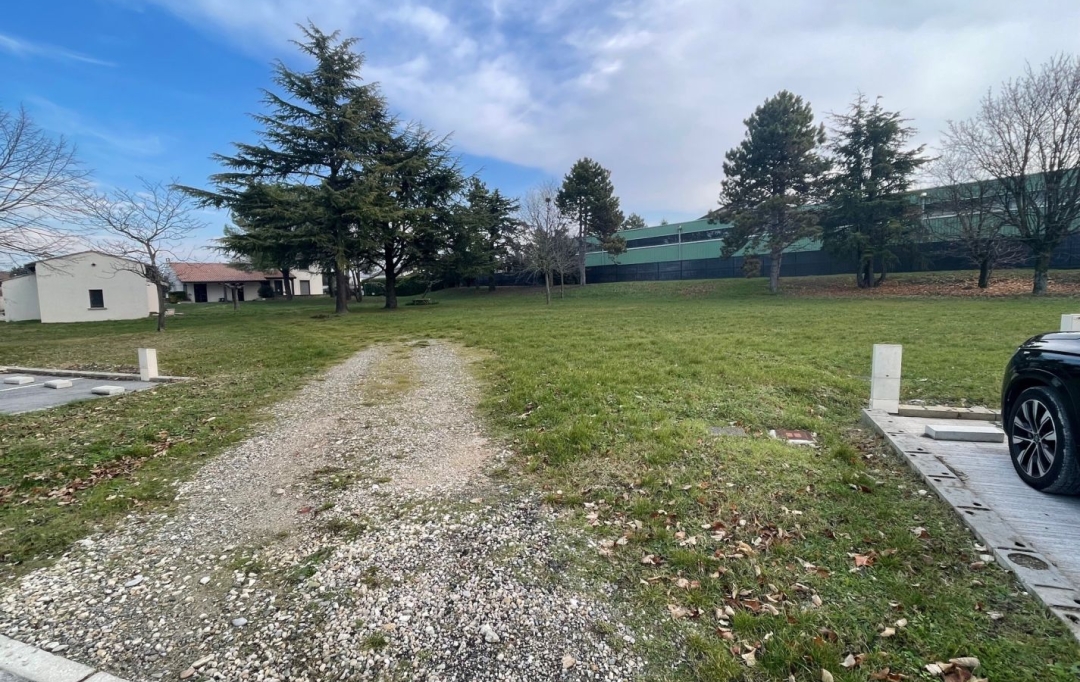 Annonces CHABEUIL : Terrain | CHABEUIL (26120) | 0 m2 | 190 800 € 