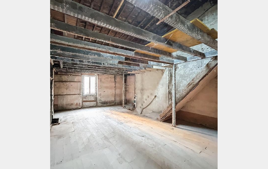 DAVID PERMINGEAT IMMOBILIER : House | VALENCE (26000) | 68 m2 | 133 000 € 