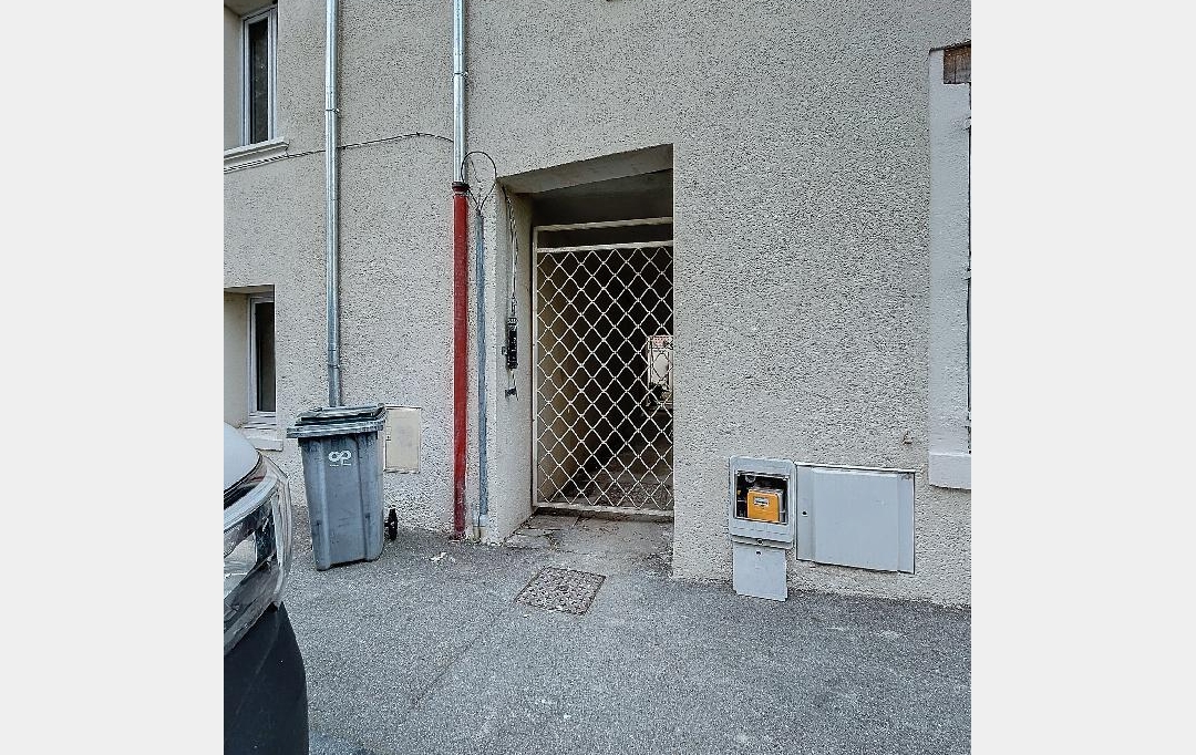 DAVID PERMINGEAT IMMOBILIER : House | VALENCE (26000) | 68 m2 | 133 000 € 