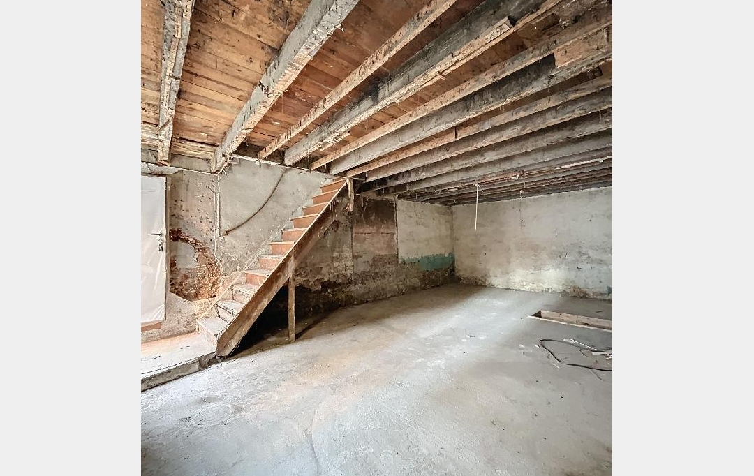 DAVID PERMINGEAT IMMOBILIER : House | VALENCE (26000) | 68 m2 | 133 000 € 