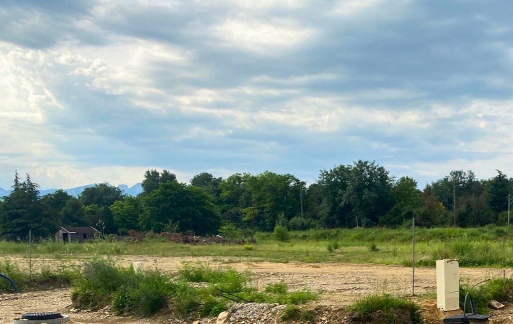  Annonces CHABEUIL Ground | CHATUZANGE-LE-GOUBET (26300) | 0 m2 | 99 000 € 